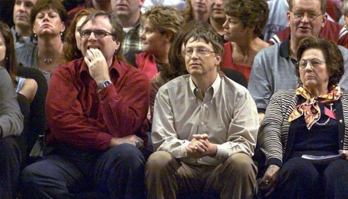 Microsoft co-founder, investor, philanthropist Allen dead at 65