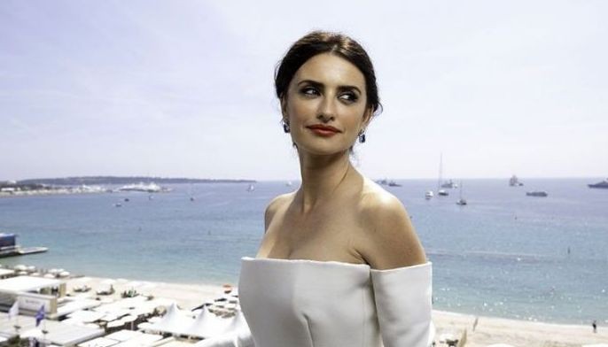 Penelope Cruz puts torture of early work behind her