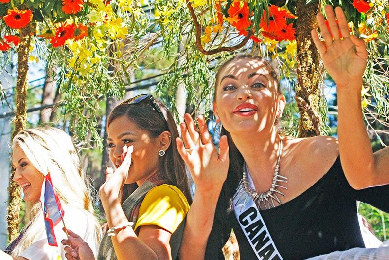 Miss Universe bets awed by Baguioâ��s flower festival