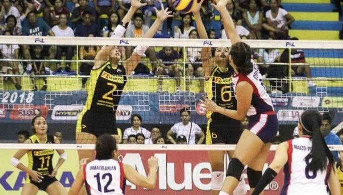 Blaze Spikers pumuwesto na sa semis