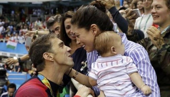 Phelps secretly took plunge in June, marrying girlfriend