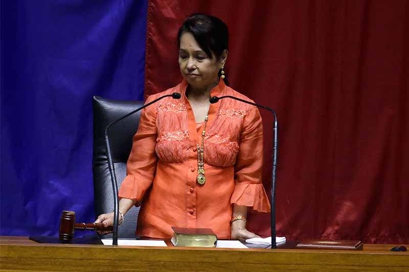 Arroyo OK with separate voting with Senate in constituent assembly