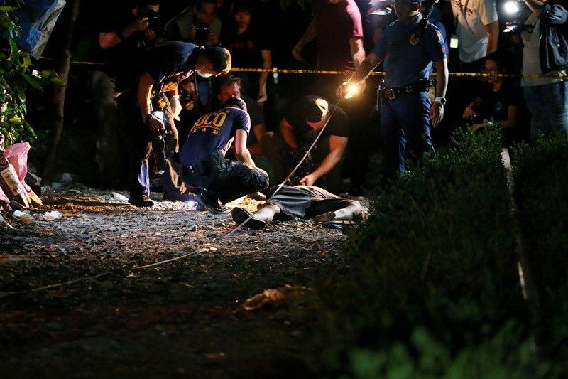 Drug war, fighting criminality Duterte's top achievement â�� Pulse Asia