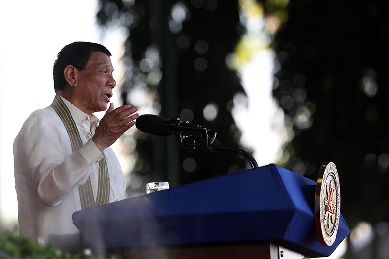 Duterte vows to take care of Filipino soldiersâ�� needs