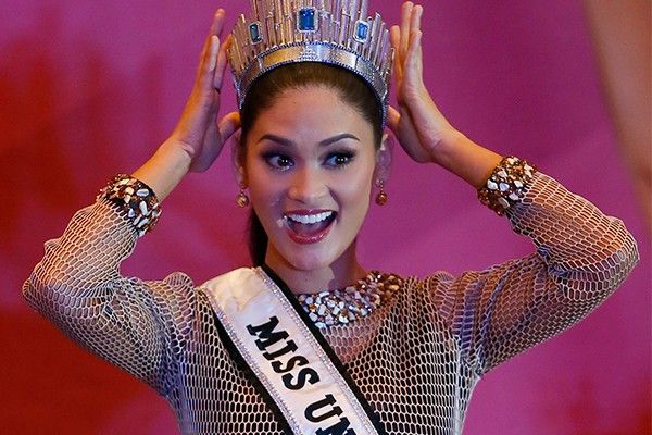 Pia Wurtzbach recalls life as waitress, factory worker