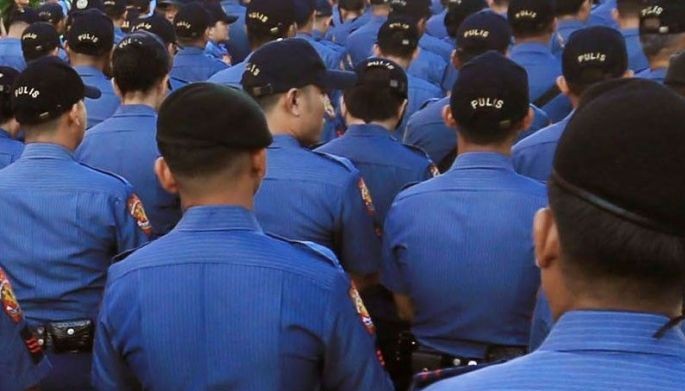 2 ex-cop timbog sa droga, rape