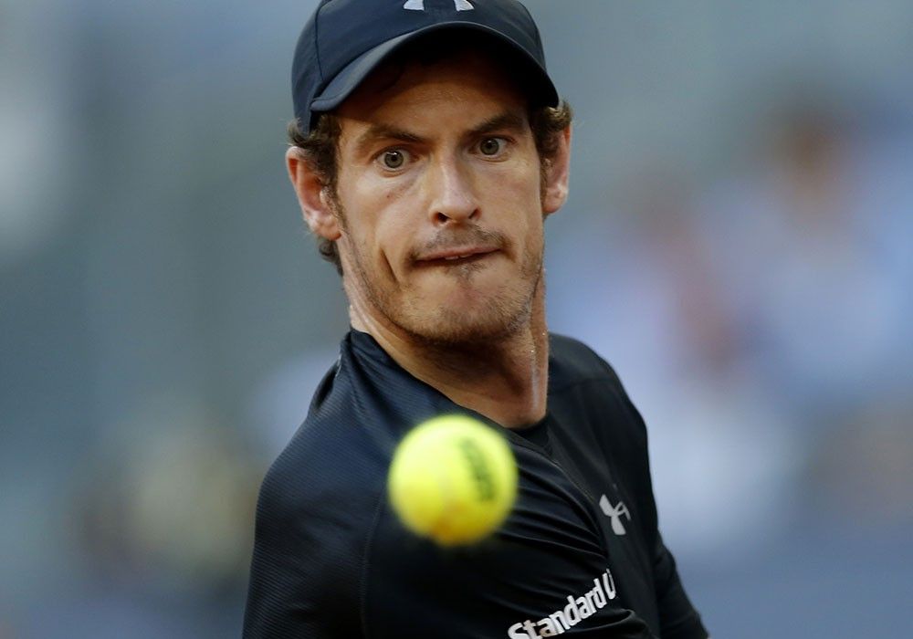 World No. 1 Murray wins his opening match of 2017 in Doha