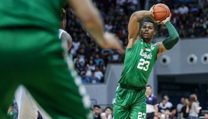 Archers survive pesky Falcons to enter UAAP finals