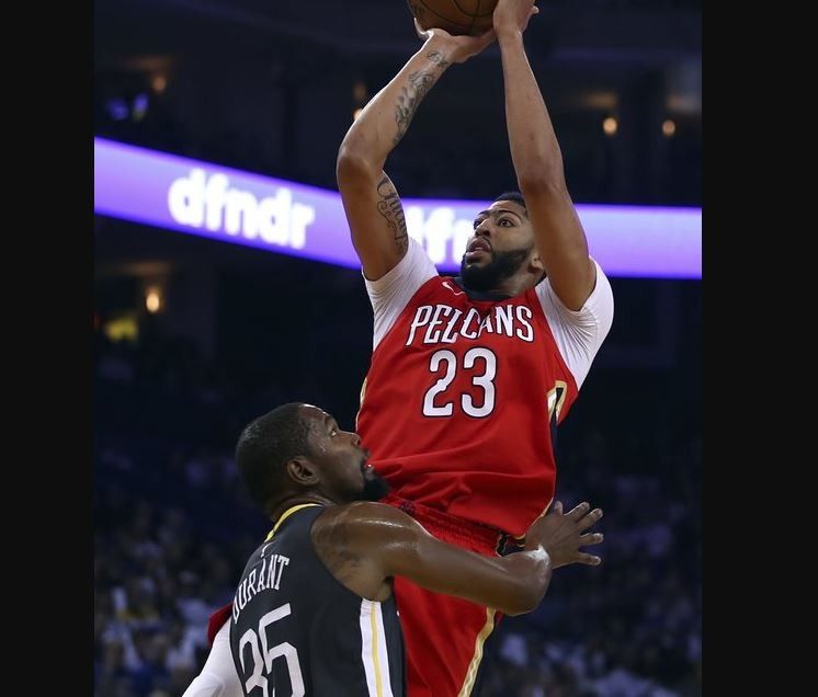 Anthony Davis outduels Kevin Durant, Pelicans beat Warriors