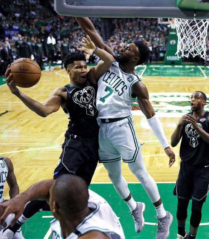 Giannis, Bucks try to fend off elimination against Celtics