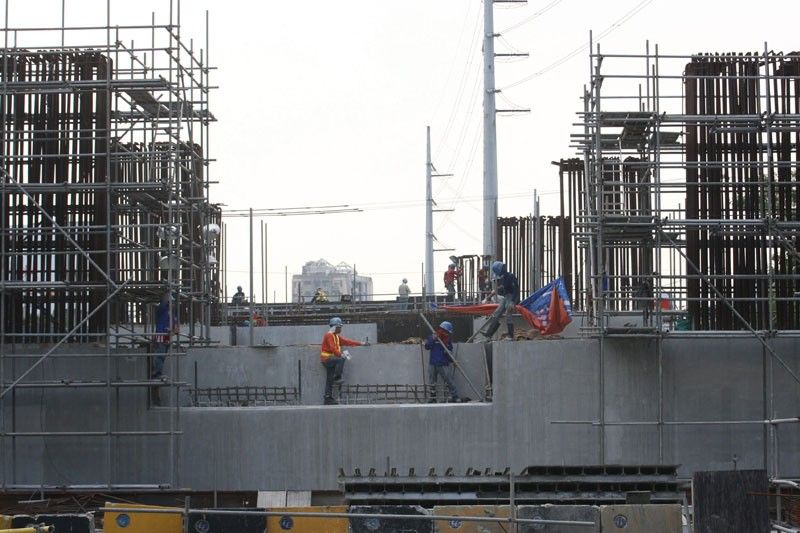 Government rolls out over P1-trillion infra projects