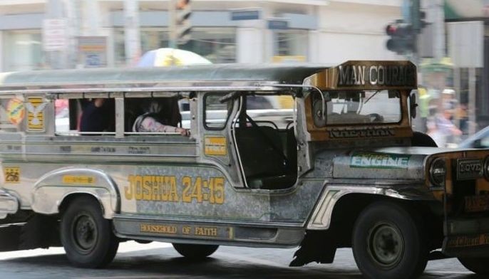 Malaca&ntilde;ang sa commuters: Tiis muna sa jeep at bus fare hike