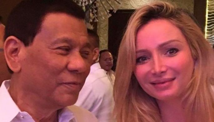 Pang-inis kay Kris? Pres. Digong nabighani sa ganda ng partner ni James Yap