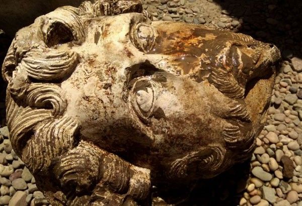 Archaeologists find bust of Roman emperor in Egypt
