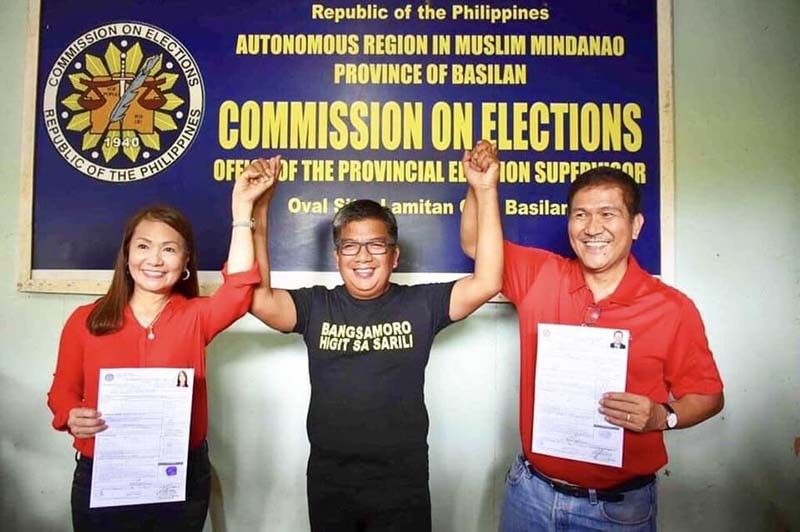 Husband-and-wife team files candidacy for Lamitan City mayor, vice mayor
