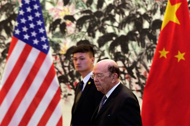 US, China discuss American exports in bid to ease trade spat
