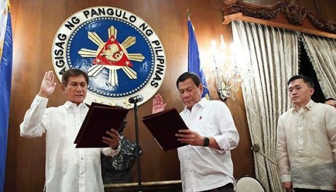Ex-AFP chief Cimatu heads environment department