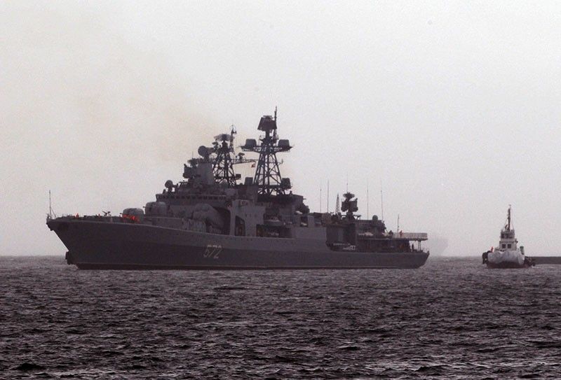 3 Russian warships dumaong sa Maynila