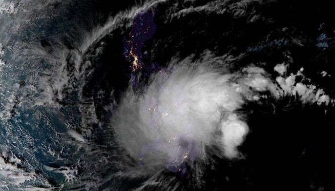 &lsquo;Samuel&rsquo; speeds up slightly as it moves closer to land