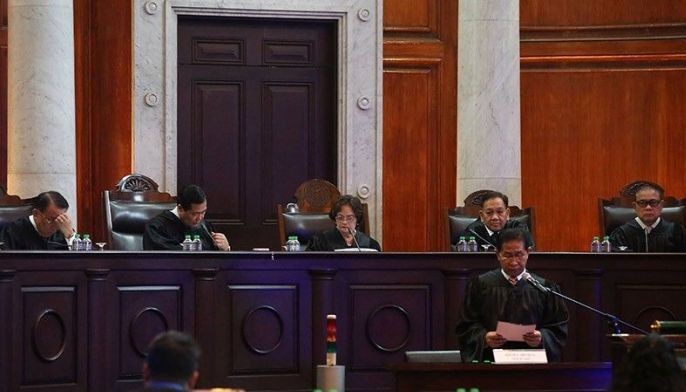 ICC withdrawal a shared power of president, Senate &mdash; petitioners