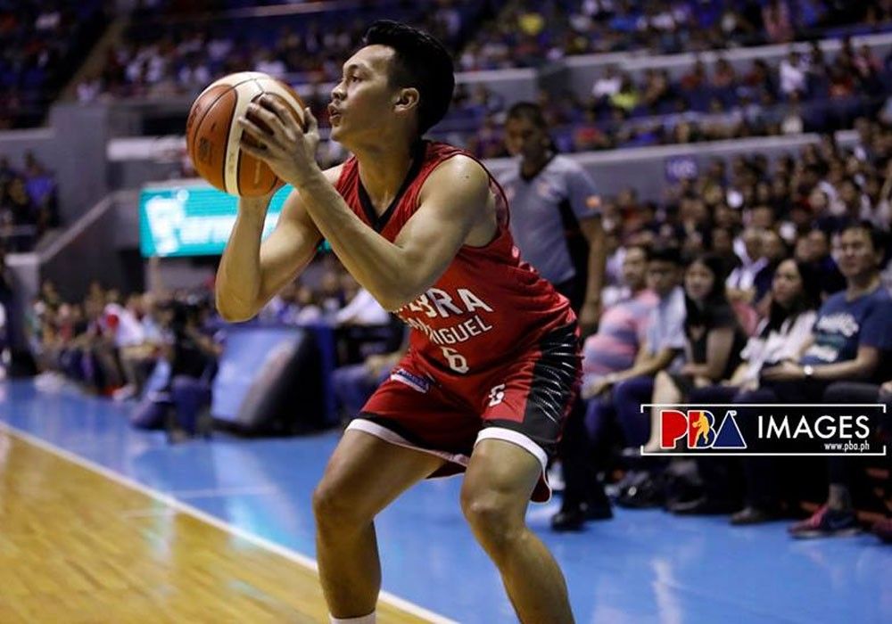 Ginebra star Scottie Thompson struggles in debut of new jersey number