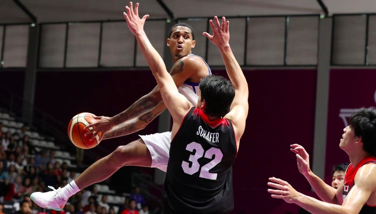 Philippine cagers vent ire on Japan, 113-80