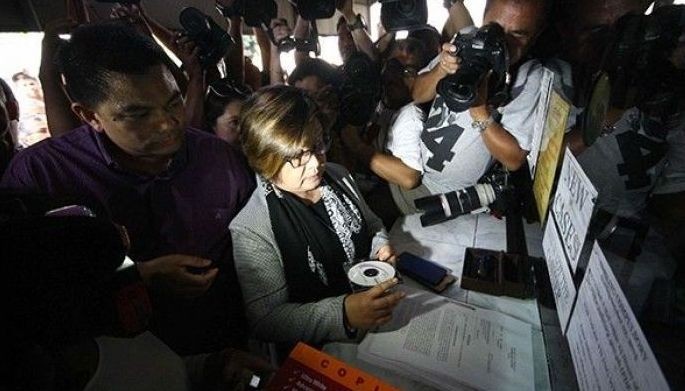 Leila naghain ng writ of habeas data vs Du30