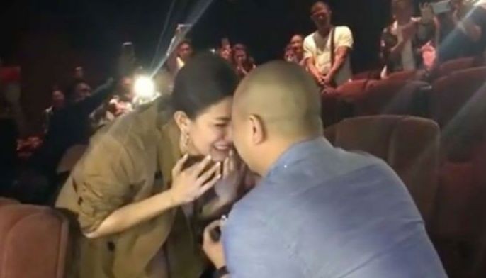 Sheena engaged na!