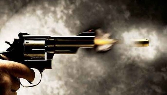Shootout: Pulis, pusher patay
