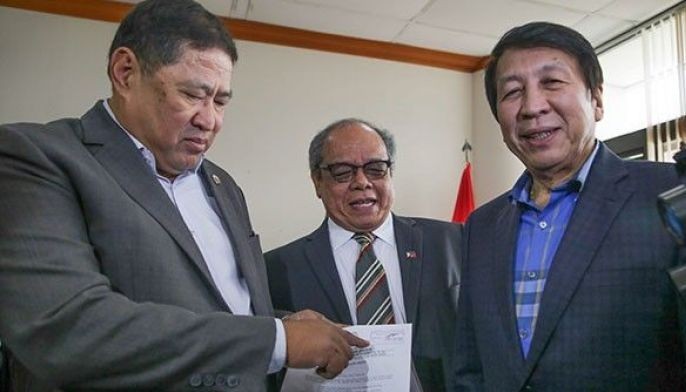 Show cause order vs de Lima inilabas