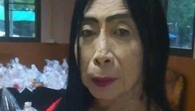 Sikat na transgender supermodel/lawyer ng Thailand nasa &lsquo;Pinas, magpapasabog