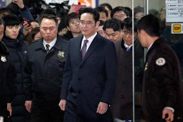 South Korean court denies a request to arrest Samsung's de facto head
