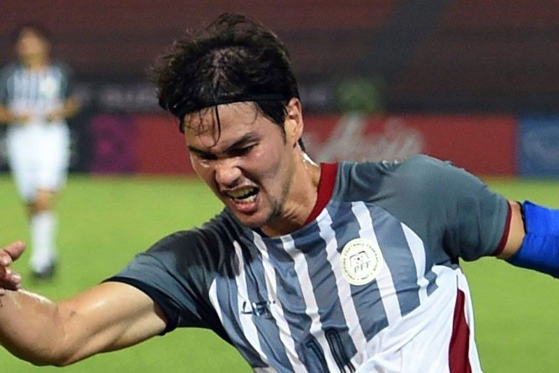 Phil Younghusband okay after head injury