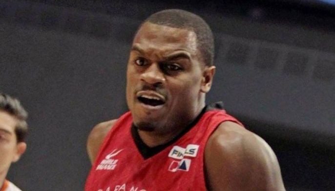 Romero, 3 others file bill to naturalize Brownlee