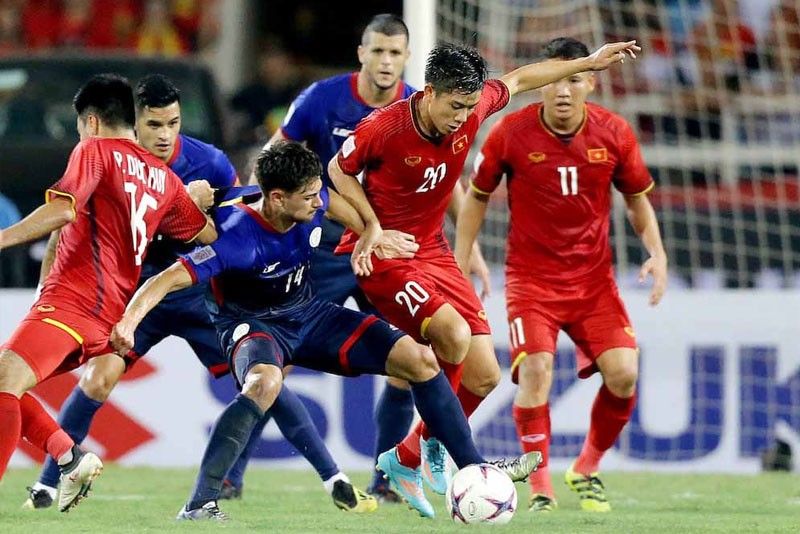 Vietnam down Azkals, reach AFF Cup final