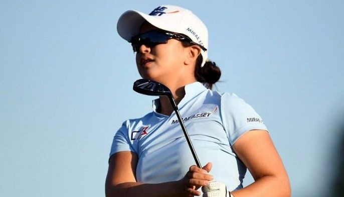 Sei Young Kim wins by nine, rips LPGA scoring records