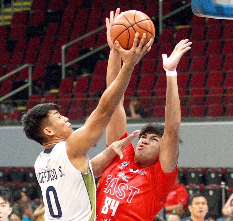 Tams face Archers in playoff for Final 4