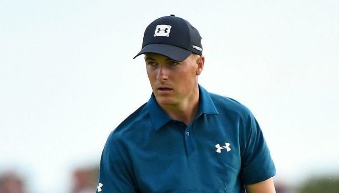 Spieth joins lead, nears repeat