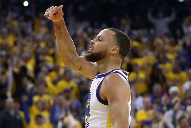 Merciless, Relentless: Curry sparks Warriors 41-pt win over Rockets in game 3