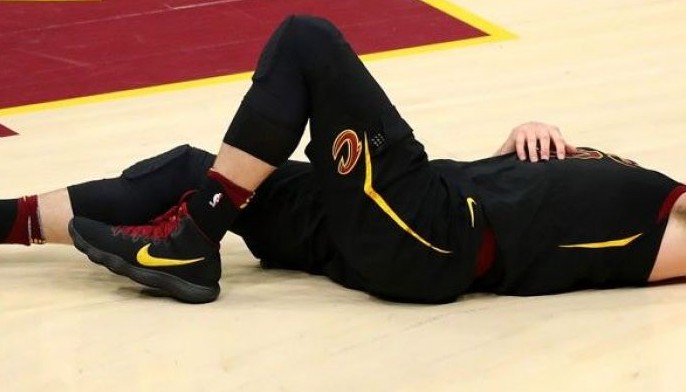 Love out as James, Cavs face Celtics in Game 7