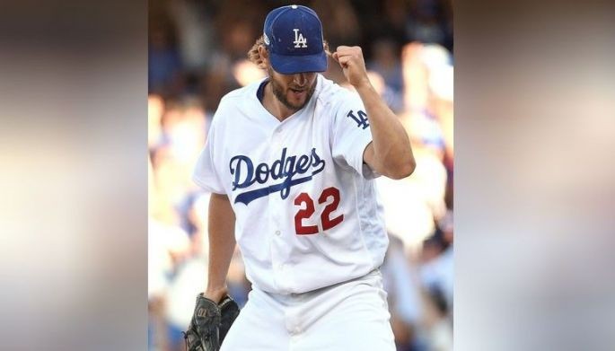 Dodgers RIP Brewers, Clayton Kershaw runs show