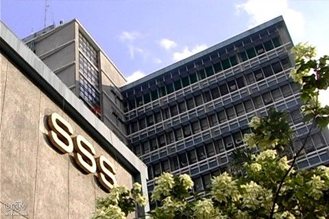 Budget chief: Unfair for SSS board to pass pension hike woes to Duterte