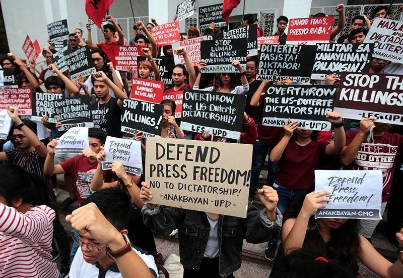 Press groups count 85 attacks vs media under Duterte