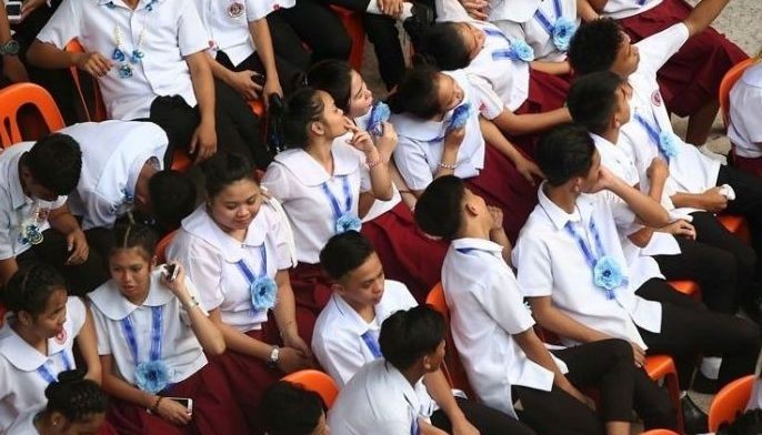 Gradwar sa senior high obserbaran