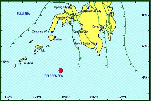 Magnitude 7.2 quake hits waters off Sulu