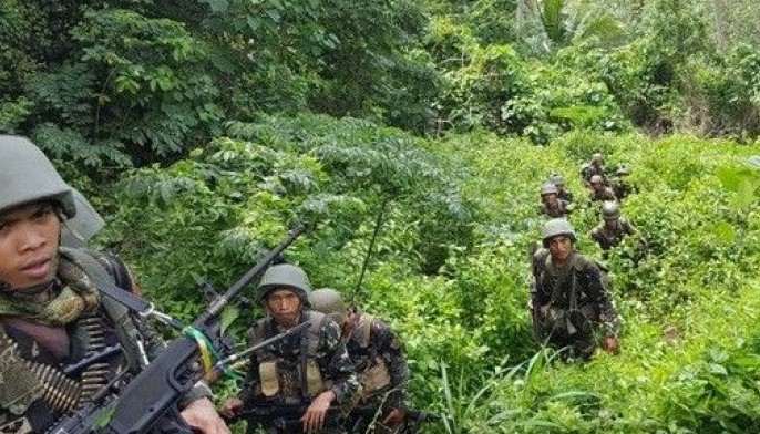 Bakbakan sa Sulu: 9 patay