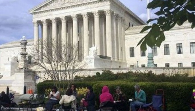 Trump travel ban is focus of Supreme Court's last arguments