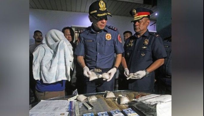 Runner ng &lsquo;Ninja cop&rsquo;, timbog sa P4-M shabu