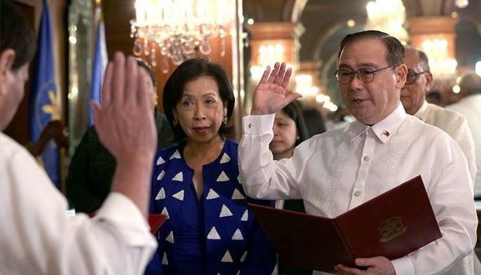 Duterte told new DFA chief Locsin to 'be truthful' &mdash; Palace