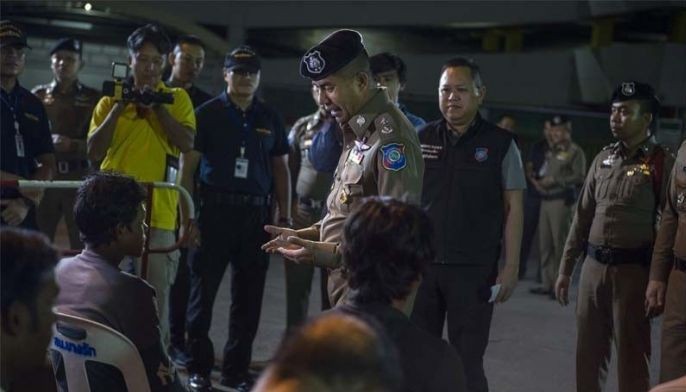 Thailand immigrant crackdown eyes 'dark-skinned people'